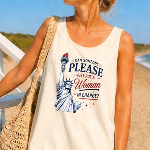 Frihetsgudinnan Linne, Kan någon Snälla Sätt En Kvinna I Chefsställning T-shirt, Feministiska Grafiska T-shirts, Patriotisk Damtröja, Empowerment Gåva