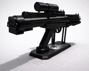 3D Printed Sci-Fi Blaster Prop Replica – Futuristic Cosplay Display Stand Model