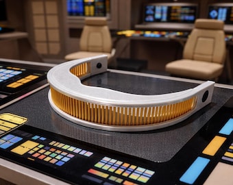 Futuristic VISOR Cosplay Prop – Sci-Fi Engineer Wearable (3D Printed)