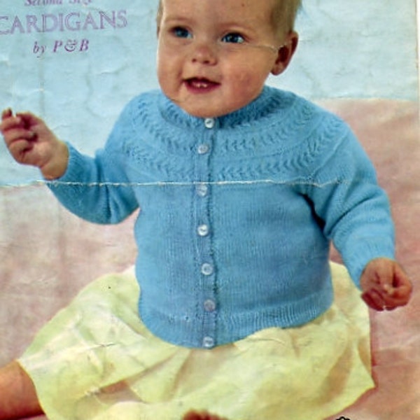 P &amp; B (Patons und Behive) Baby Strickjacke stricken Muster SC10