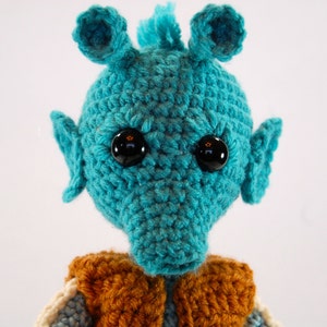 PDF Star Hunter Amigurumi Monster Crochet doll Pattern image 4