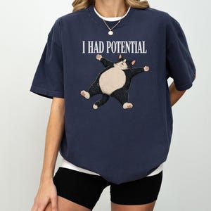 T-shirt « J'avais du potentiel » avec un adorable chat tuxedo, T-shirt « Chat paresseux sarcastique », T-shirt graphique drôle avec un chaton potelé qui dort, Cadeau humoristique pour animaux de compagnie