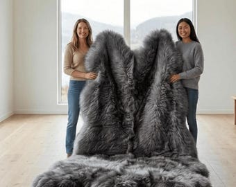 Grey Icelandic Sheepskin Rug, Genuine Natural Wool Carpet, Fluffy Nordic Fur Throw for Scandinavian Bedroom, Living Room & Home Decor