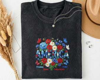 America Floral Butterfly Washed Black Tee, Patriotic Wildflower Print Crew Neck Shirt for 4th of July