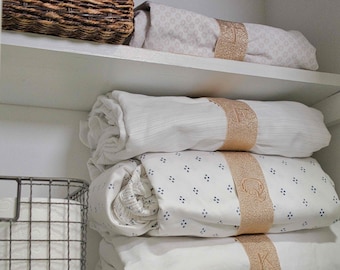 Bed Sheet Organizer Embroidered Elastic Sheet Band Bed Sheet Keeper Linen Closet Organizer Sheet Set Label Sheet Size Storage Organization