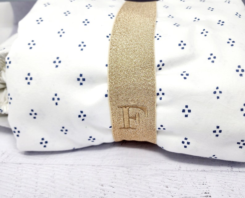 Bed Sheet Organizer