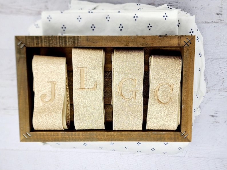 Personalized Bed Sheet Organizer