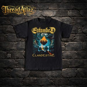 Entombed - Clandestine / Camiseta Gildan Heavy Cotton