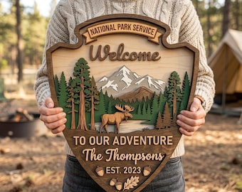Letrero familiar personalizado para parque nacional, decoración de bienvenida personalizada para cabaña de montaña, placa de madera rústica de aventura, regalo de inauguración de casa para exteriores