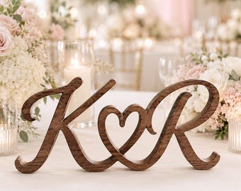 Letrero de madera personalizado con monograma, decoración personalizada con iniciales para bodas, centro de mesa rústico, letrero con los nombres de la pareja, regalo de aniversario.