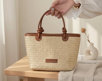 Women’s Beach Straw Shoulder Bag Retro Woven Tote Handbag Portable Crossbody Knot Basket Purse