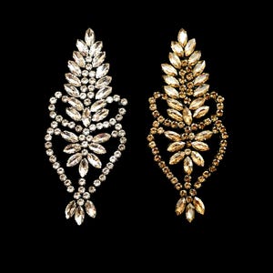 Crystal Floral Applique, Iron-On Rhinestone Patch, Silicone Heat Transfer (15 cm)