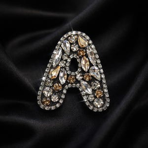 Parche de alfabeto con diamantes de imitación, letras termoadhesivas con brillo de cristal, nombre personalizado brillante para hacer tú mismo (4 cm)