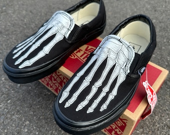 Vans shoes on clearance feet
