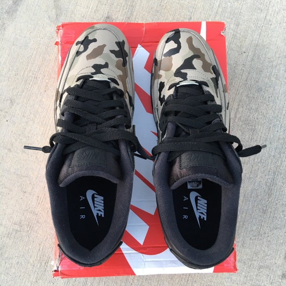 Camouflage Nike Air Max 90 Custom Painted Sneakers 'Desert Camo Camouflage Nike Air Max 90 Custom Painted Sneakers 'Desert Camo