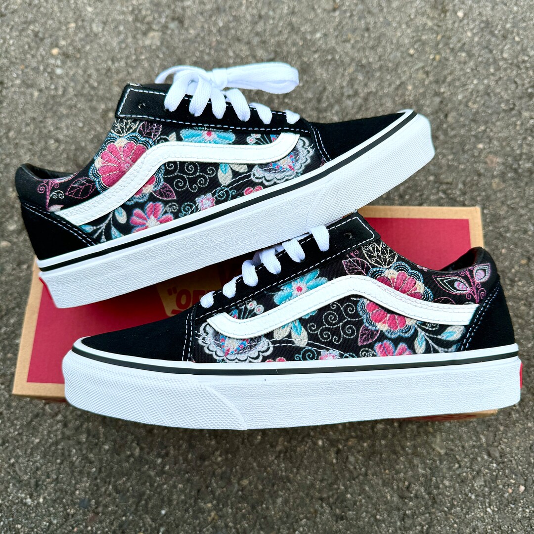 Maroon vans womens sale