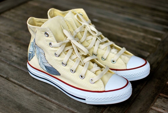 Tops converse blanco Chuck Taylor Hi con plumas de | Etsy México عطر كالفن كلاين Tops converse blanco Chuck Taylor Hi con plumas de | Etsy México عطر كالفن كلاين