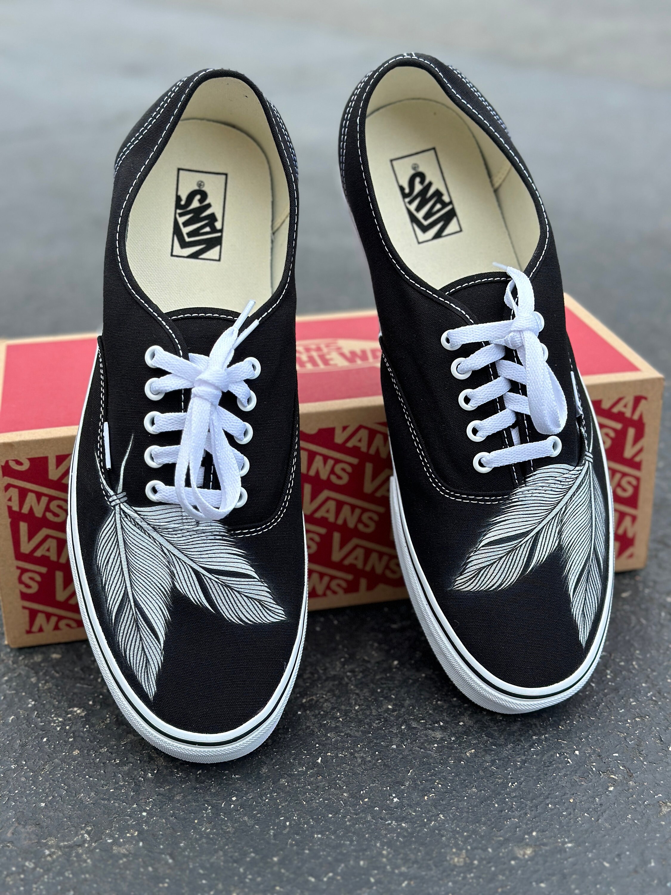 Feather Black White Vans Authentic Lace Up Shoes Custom Vans Shoes for Men and Women