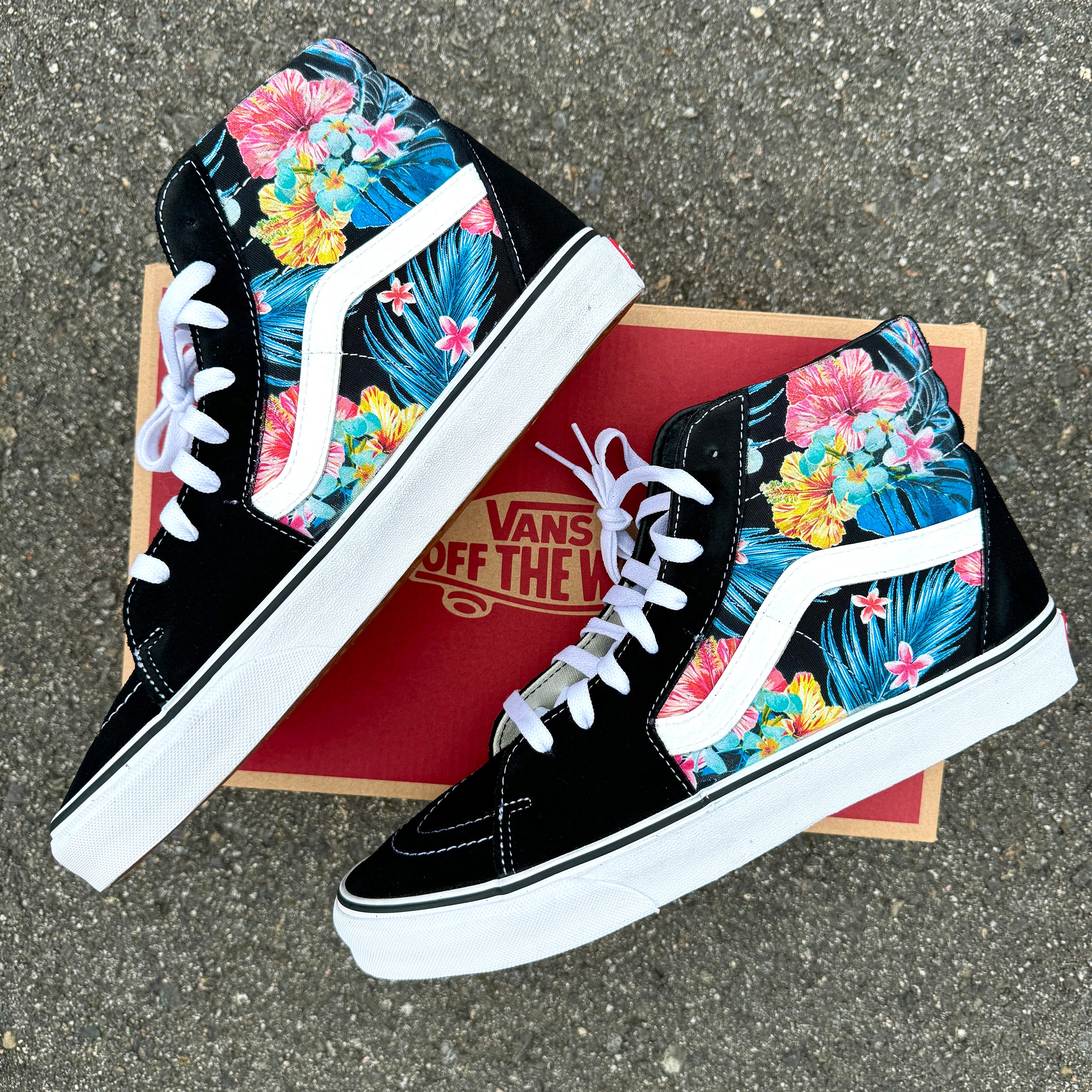 【Vans】Sk8-Hi Tiger Floral Shoe VANS SK8-HI and OLD SKOOL TIGER FLORAL Now available in