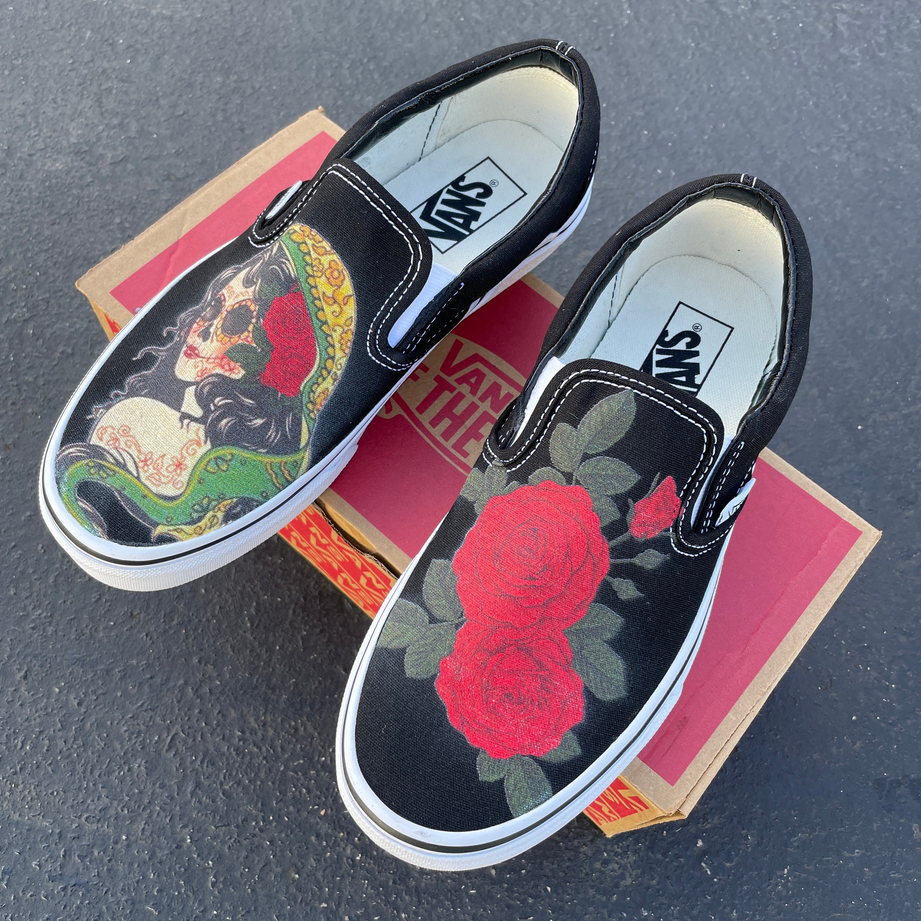 Skull slip deals ons
