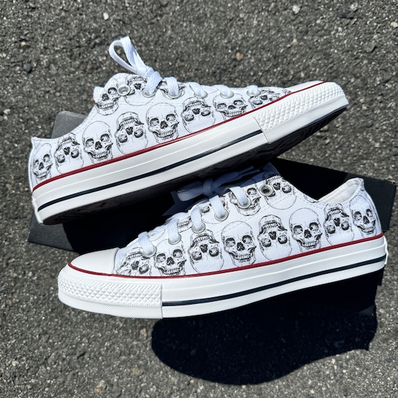 Converse shoes for men black and white hot sale