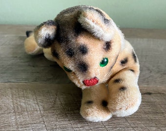 Vintage 1960s to 1970s R. Dakin Co. Dream Pets Leopard/cat/lioness