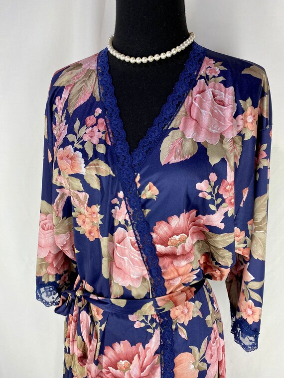 Vintage Lorraine Navy Robe with Pink Rose Flowers - image 1