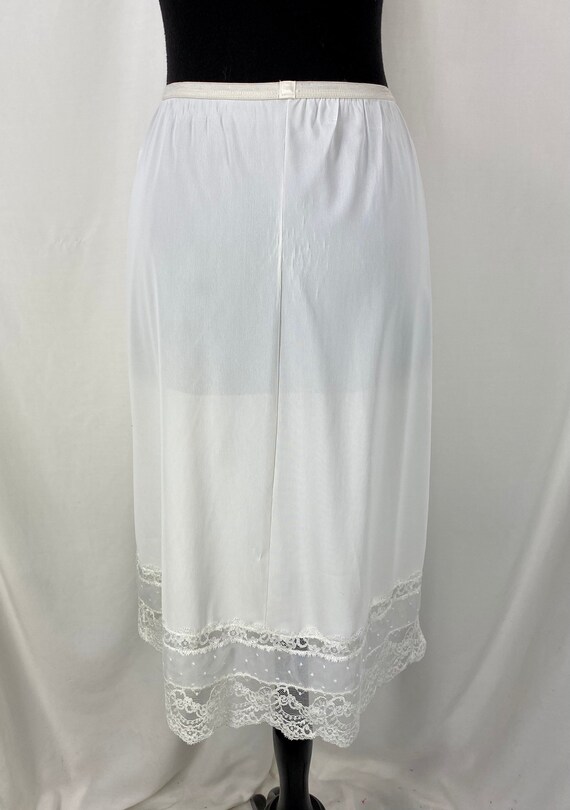 Vintage Beautiful Vanity Fair Half Slip with Lace Whi… Gem