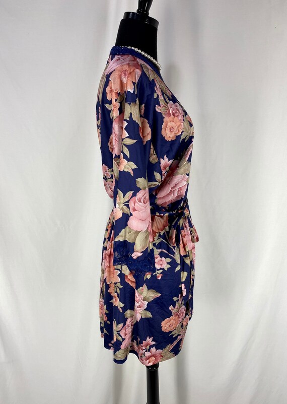 Vintage Lorraine Navy Robe with Pink Rose Flowers - image 4