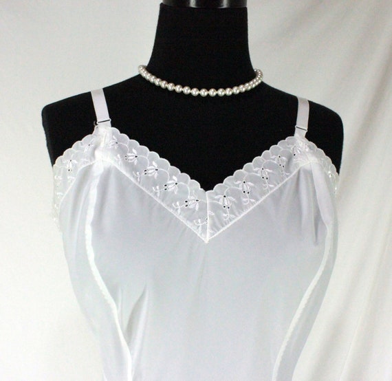 Vintage White Barbizon Slip Ariel Tafredda Full S… - image 1