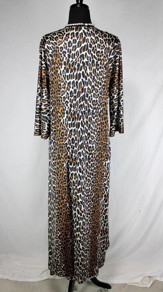 Vintage Vanity Fair Leopard Robe and Nightgown Se… - image 6