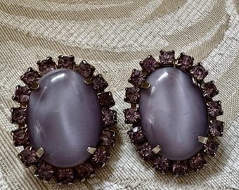 Vintage Lavender Oval Rhinestone Clip Earrings – 1.5" Tall