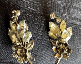 Vintage Twin Juliana-style Brooches
