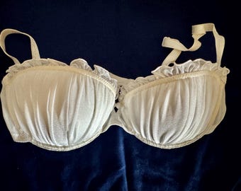 NWOT Chantal Thomass White Bra 34D