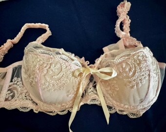 NWOT Cadolle Pink Bra 34C  Almost Vintage