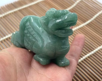 Jade Pixiu Feng Shui Sculpture Traditional Auspicious Beast Study Entryway Wealth Guard Decor
