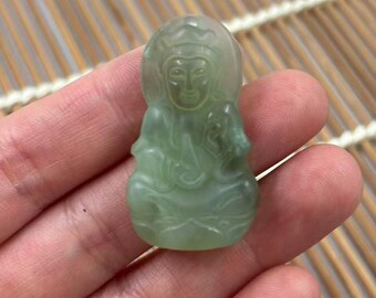 Natural Jade Guanyin Pendant Carved Amulet Necklace Charm DIY Accessory Random shipping