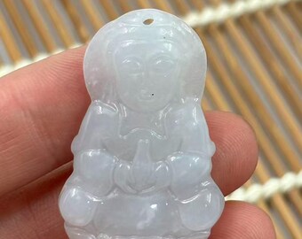 Natural Jade Guanyin Pendant Hand Carved Buddhist Amulet Protection Charm Random shipping