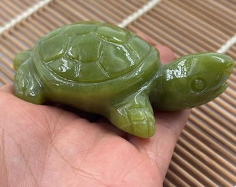 Xiuyan Jade Longevity Tortoise Hand Worry Stone Palm Sculpture Hand Carved Texture Portable Collectible