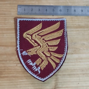 Broderad lapp för ukrainska flygattacker, 95:e brigaden – Falcon Maroon Tactical Morale Badge, krokbaksida