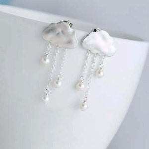 Rain Clouds Post Earrings. Silver plated Clouds with White Pearls Rain Drops. 925 Sterling Silver Post Earrings. Clip-Ons Earrings 画像 5