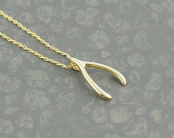 Gold Wish Bone Necklace. Wishbone Necklace in Gold. Jennifer Aniston Inspired. Lucky Amulet. Make a Wish. Lucky Charm.