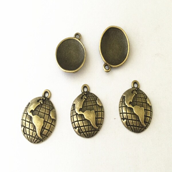 25pcs Antique bronze  globe pendant charm 15mm