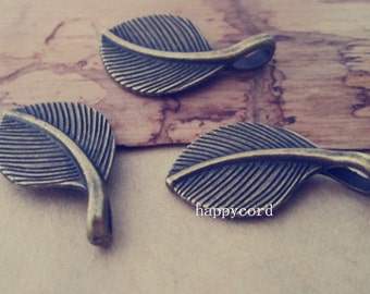 20pcs Antique bronze Leaves pendant charm 16mmx28mm