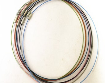 20pcs assortis couleur en acier inoxydable collier collier de fil pendentif 1mmx 18inch