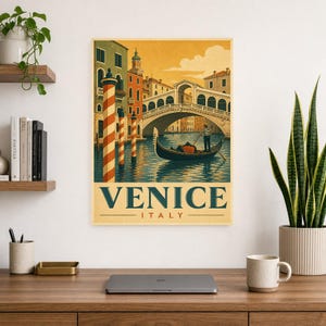 Venice Gondola Vintage 70s image 8