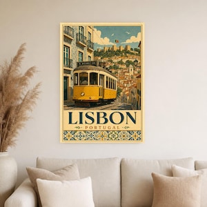 Lisbon Vintage Tram image 4