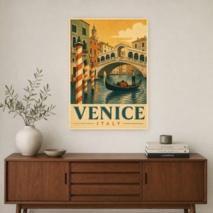 Venice Gondola Vintage 70s image 2