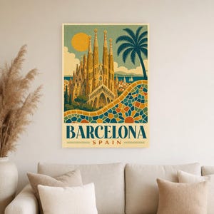 Barcelona Gaudi Vintage image 4