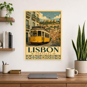 Lisbon Vintage Tram image 8